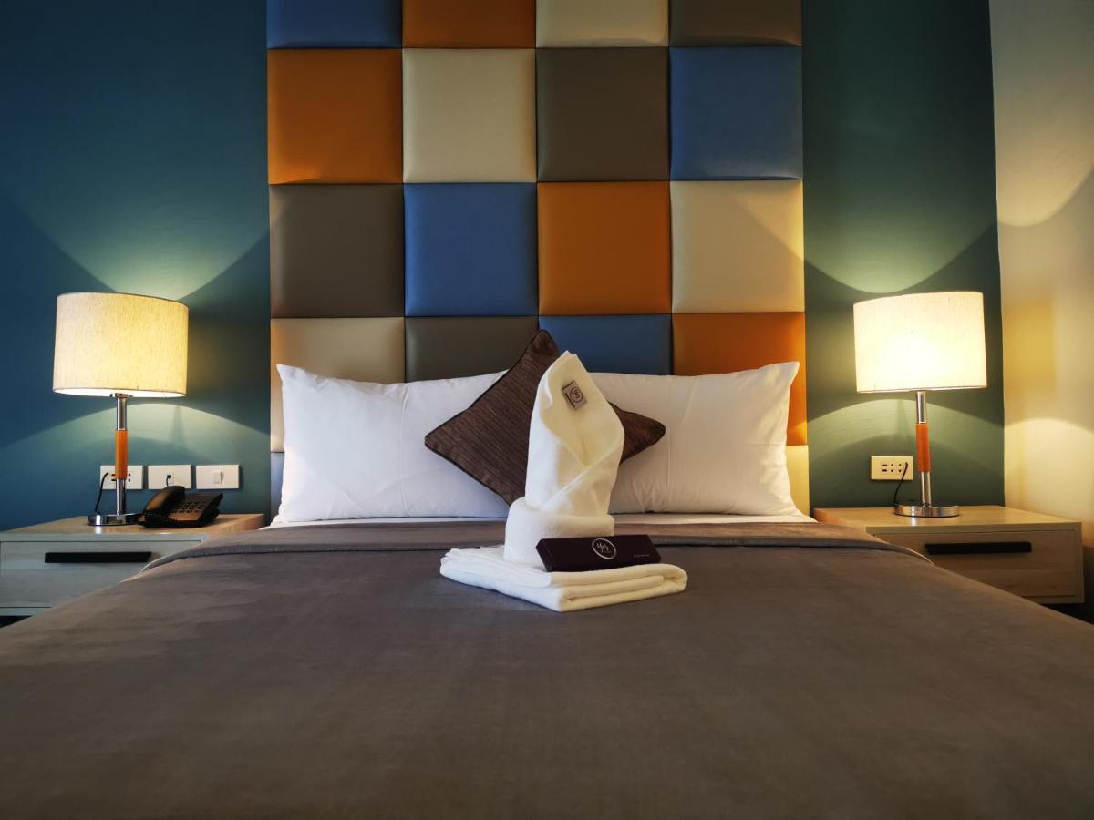 Yes Hotel Pandi Bulacan Екстер'єр фото